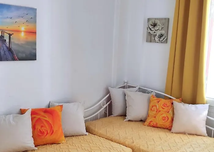 Blue Port - Sifnos * Faros