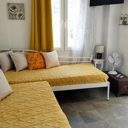 Blue Port - Sifnos פארוס